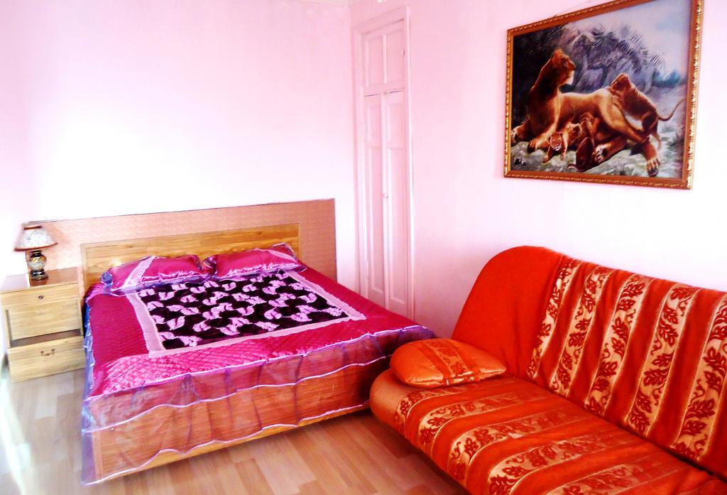 Apartment Angarskaya 33 Tsentr Chita Chambre photo